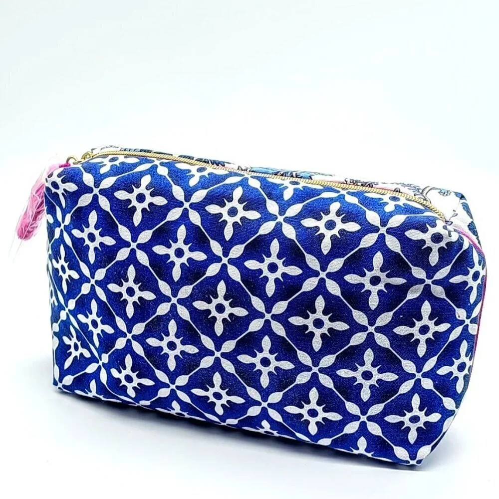 Estee Lauder lovely cotton
